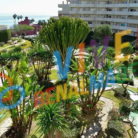 Vive Benal 918, Parque Acuático, Playa 100m